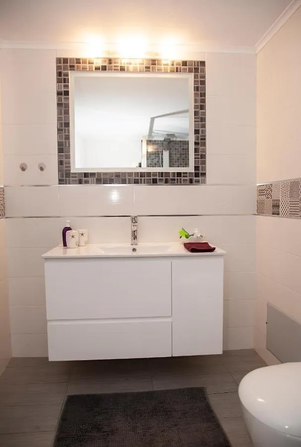 Meraki Beautiful Apartment Near The Sea Gazi 0*,  Greece